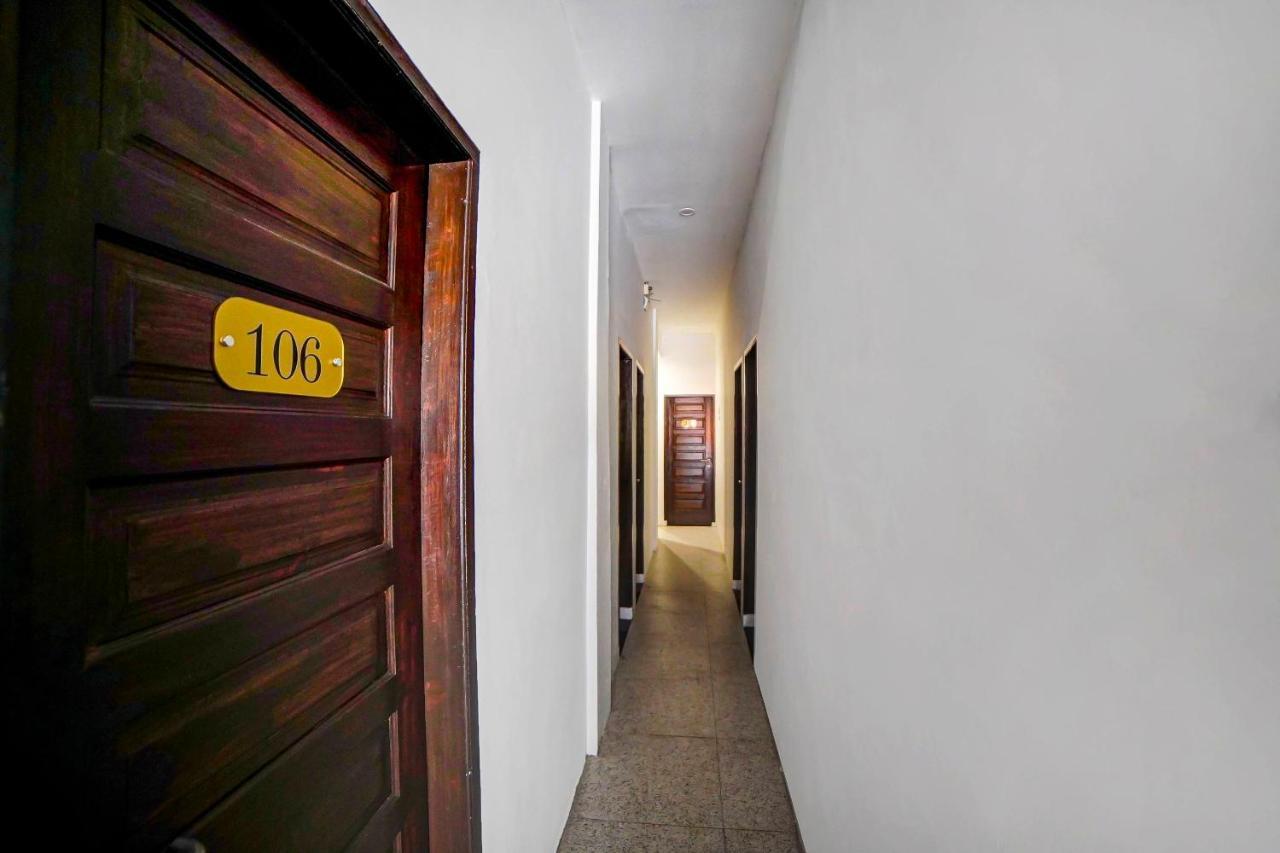 Oyo 91211 Mega Comfort Guest House Medan Exterior photo